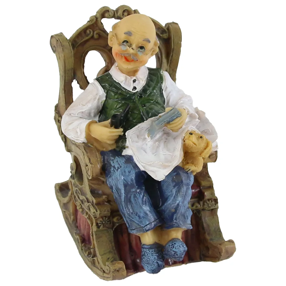 Figurina batrani din rasina 10 CM, In fotoliu - Batran/Batrana - imagine 2
