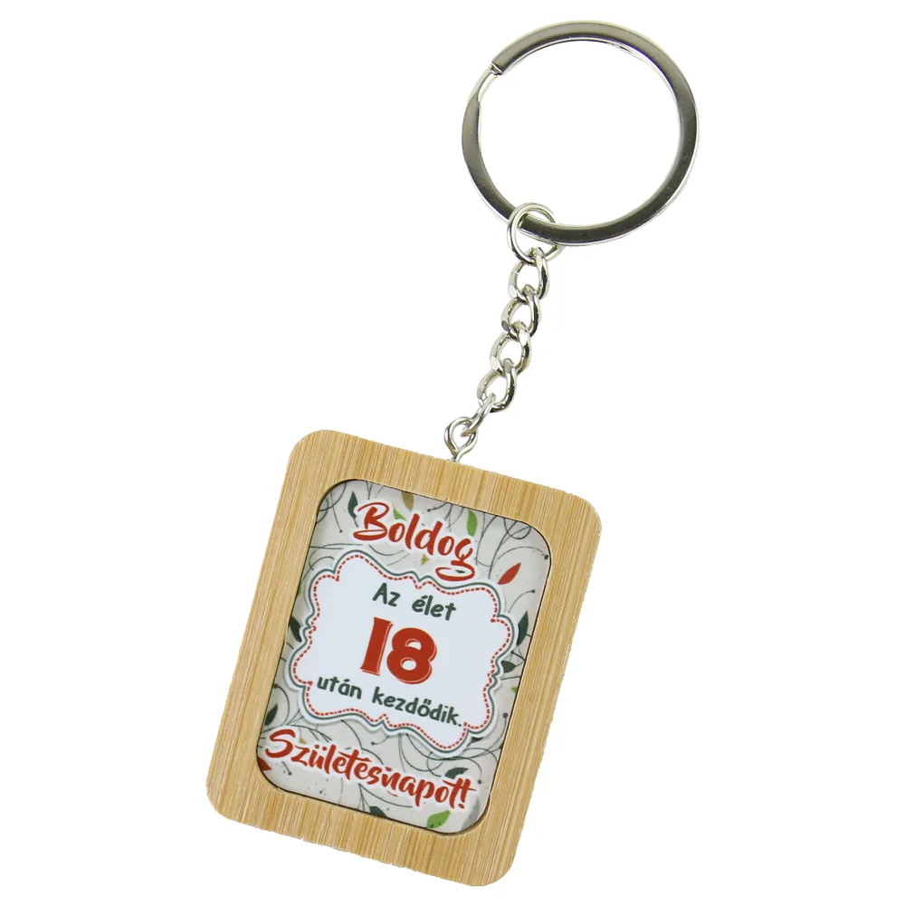 Breloc din bambus "Boldog 18. Szuletesnapot!" 4x5 CM