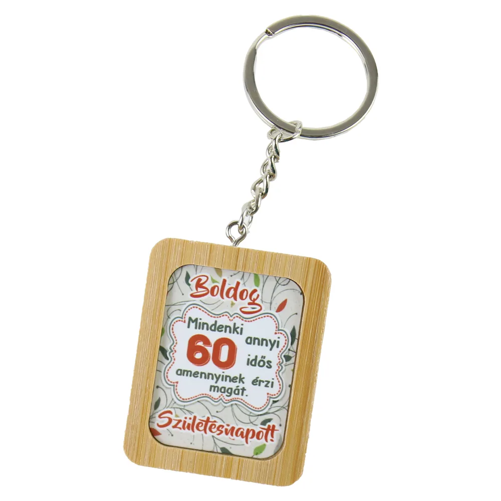 Breloc din bambus "Boldog 60. Szuletesnapot!" 4x5 CM