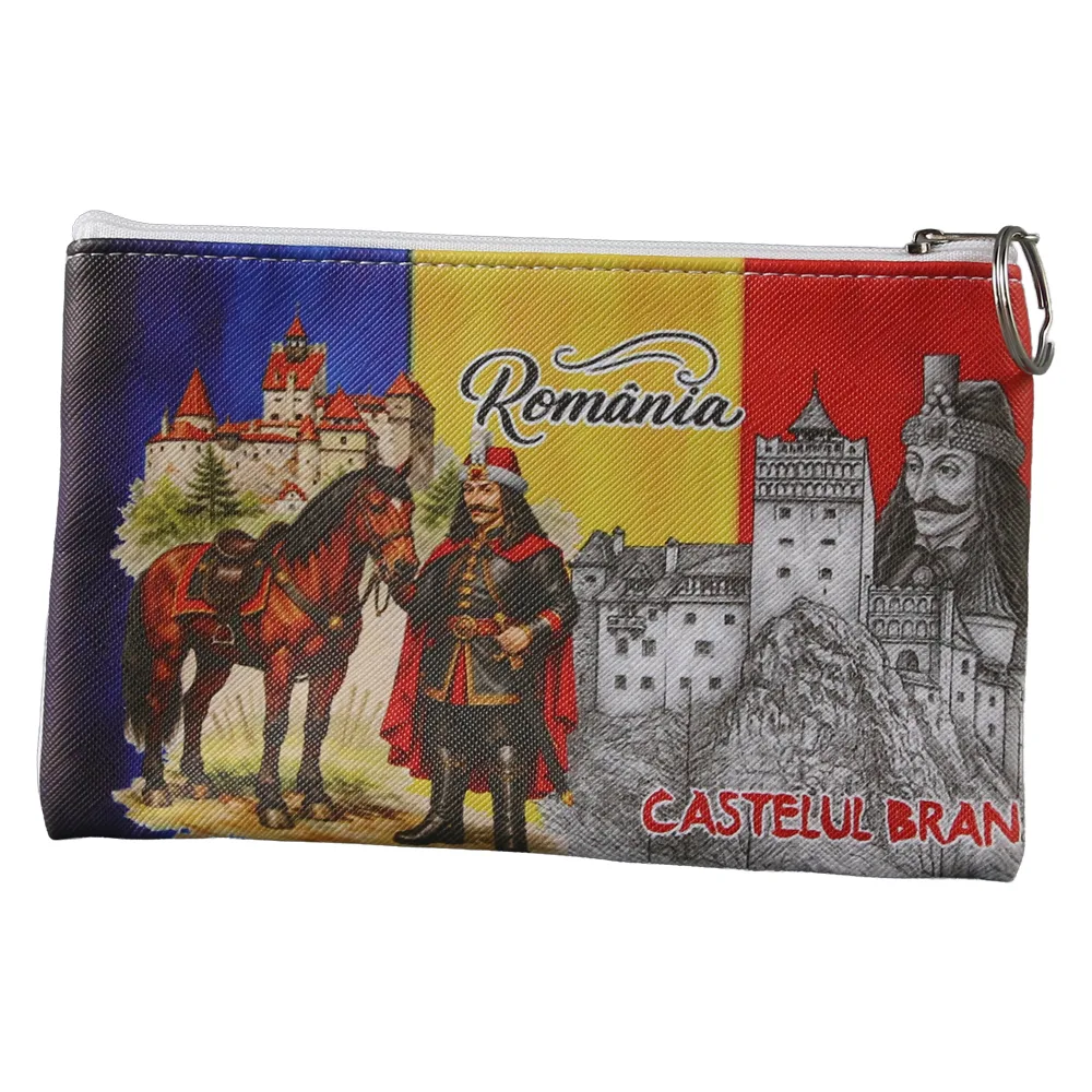 Breloc tip gentuta suvenir Romania cu fermoar si breloc 17 x 10.5 cm - Castelul Bran si Vlad Tepes