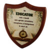 Placheta scut din lemn "Un Educator este o busola..." 22 x 26 cm