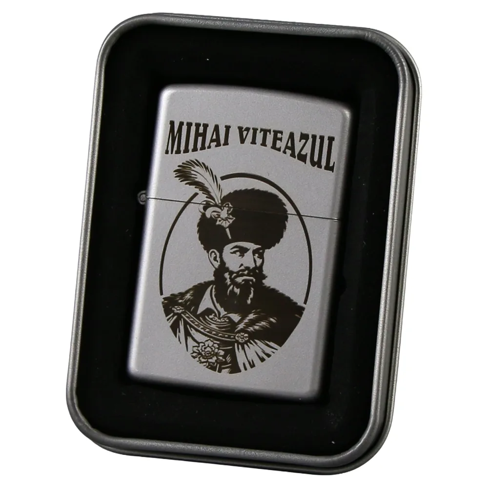 Bricheta metalica gravata "Mihai Viteazul" 3.5 x 5.5 cm, argintiu