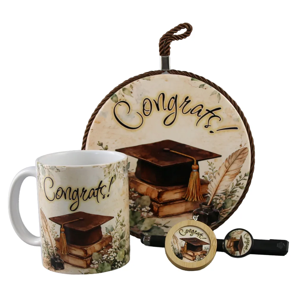 Set cadou absolvire "Congrats!" - cana ceramica, breloc, pix touchscreen si decor perete, cu punga cadou - imagine 2