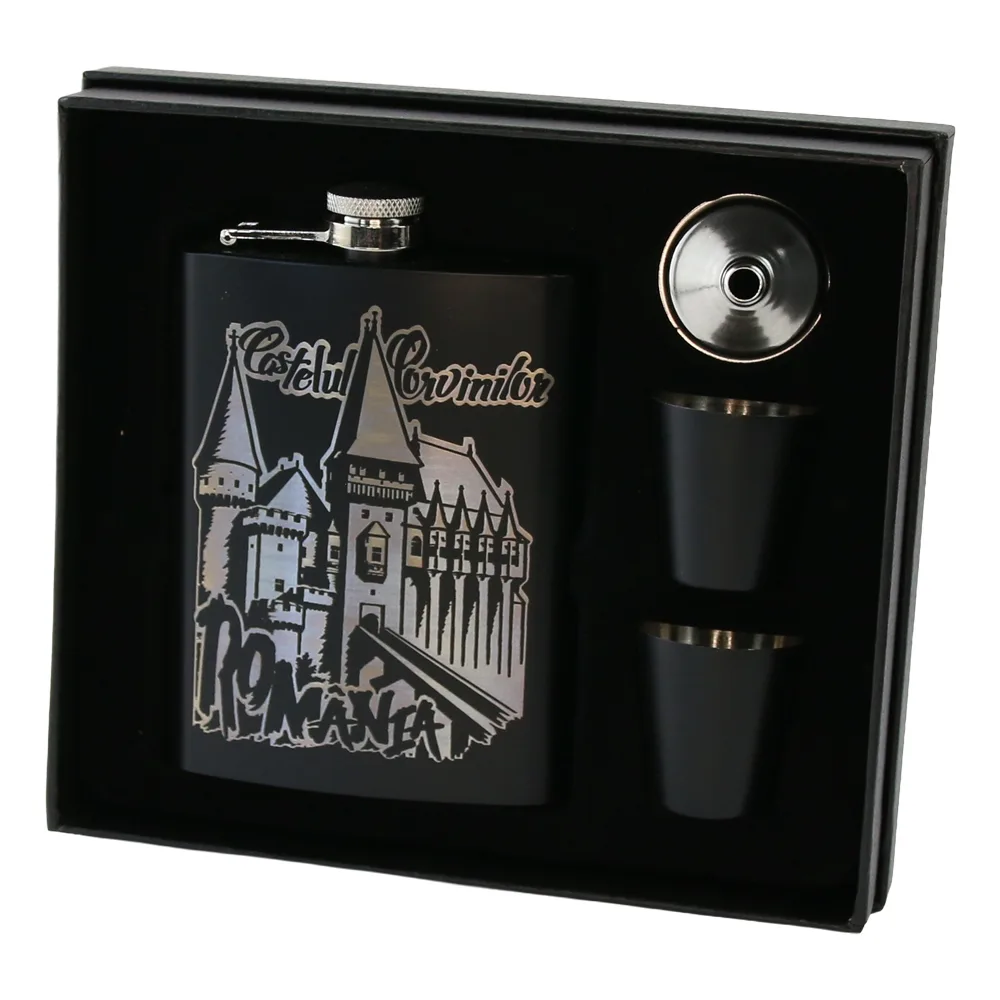 Set cadou Castelul Corvinilor cu plosca gravata 220 ml, palnie si 2 pahare, Romania - imagine 2