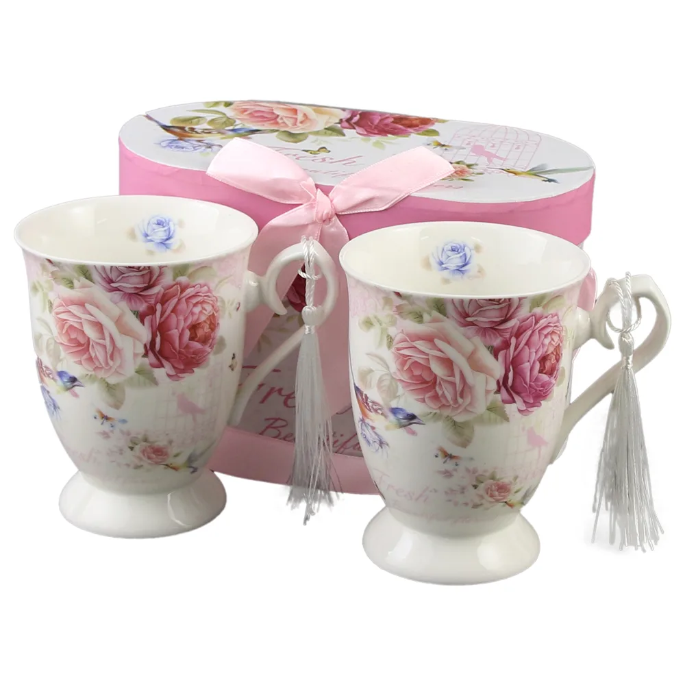 Set 2 cani din ceramica, cu franjuri, 300 ml, "Beautiful flowers", in cutie decorativa