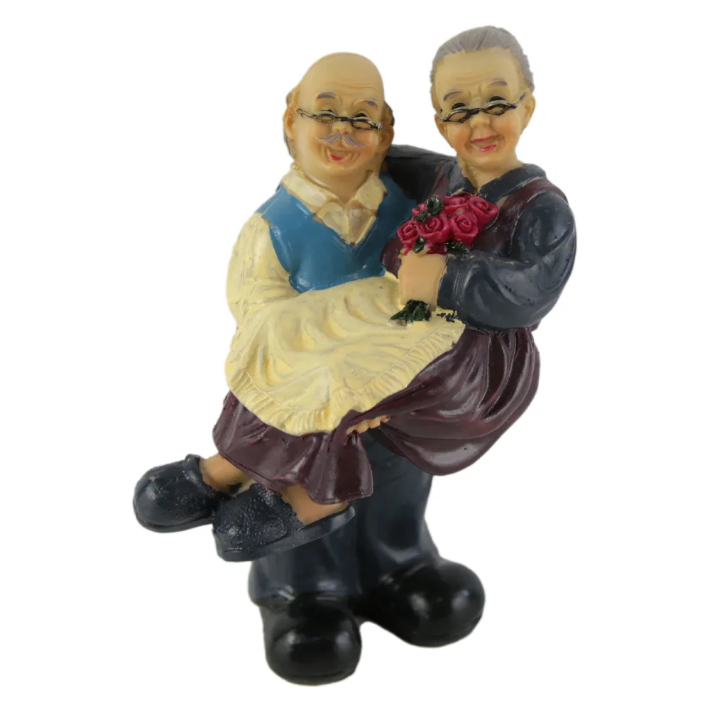 Figurina cuplu de batrani din rasina 14 CM, Batrana in brate