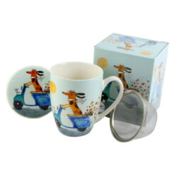 Cana portelan cu infuzor metalic si capac 360 ml "Dogs World, On Scooter", in cutie decorativa