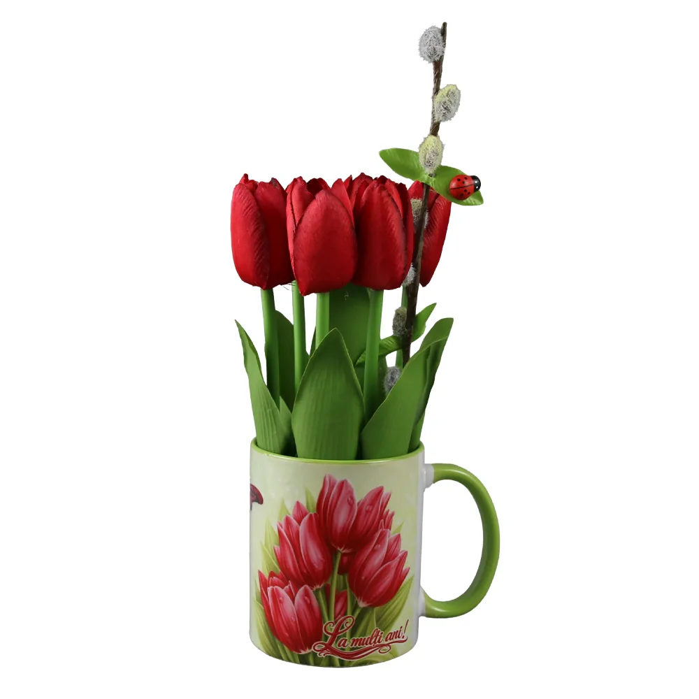 Aranjament floral in cana "La multi ani", cu lalele si ament