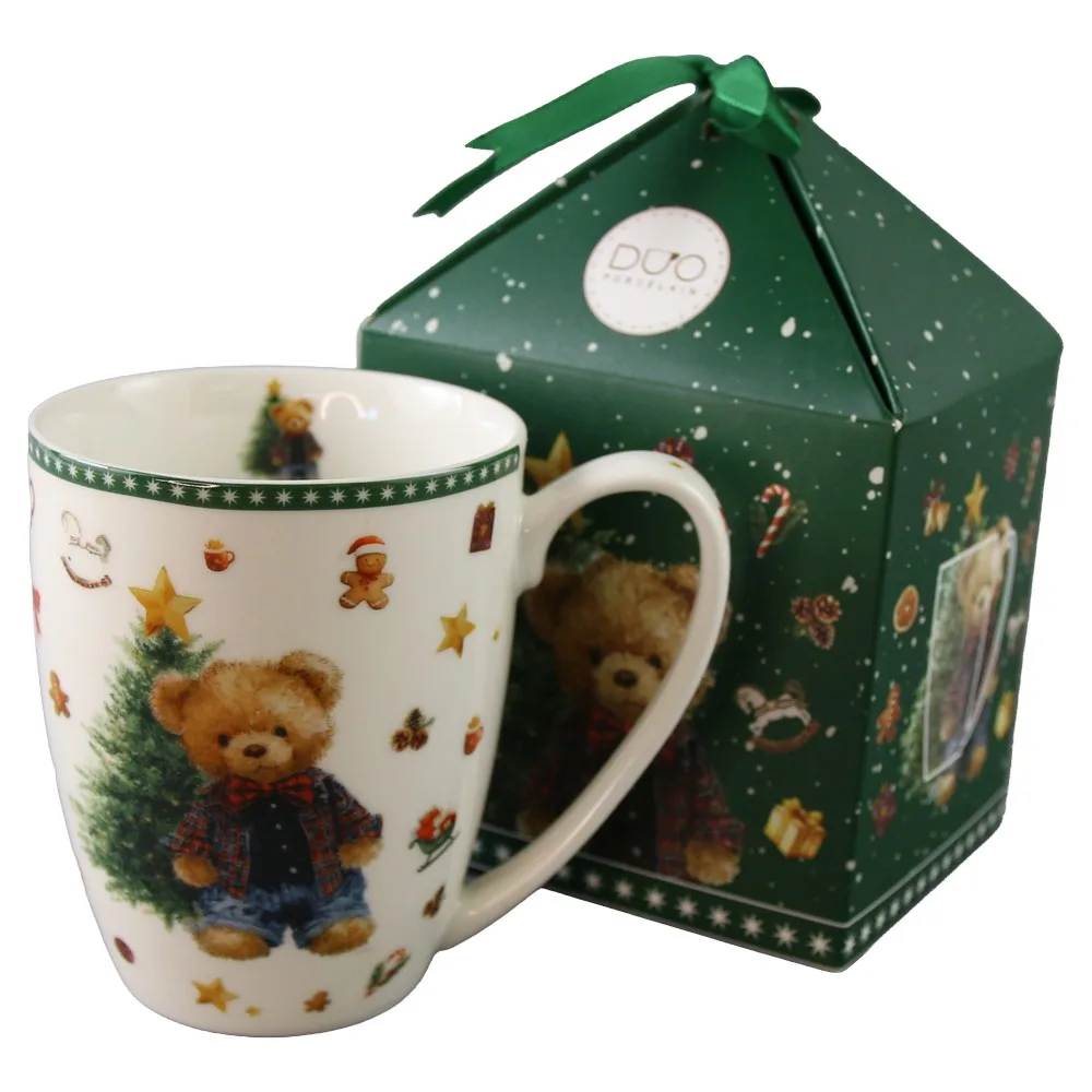 Cana de Craciun din portelan Teddy Noel 360 ml, in cutie decorativa